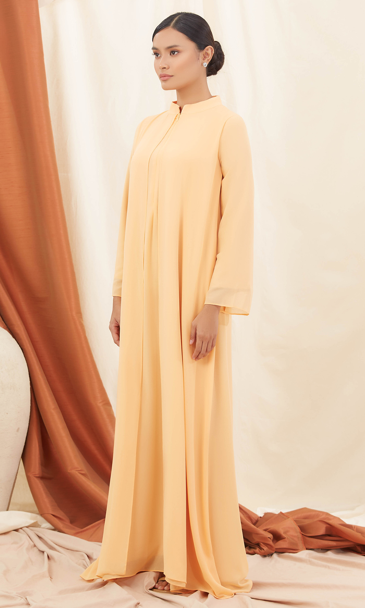 Leanis Dress in Candlelight Orange